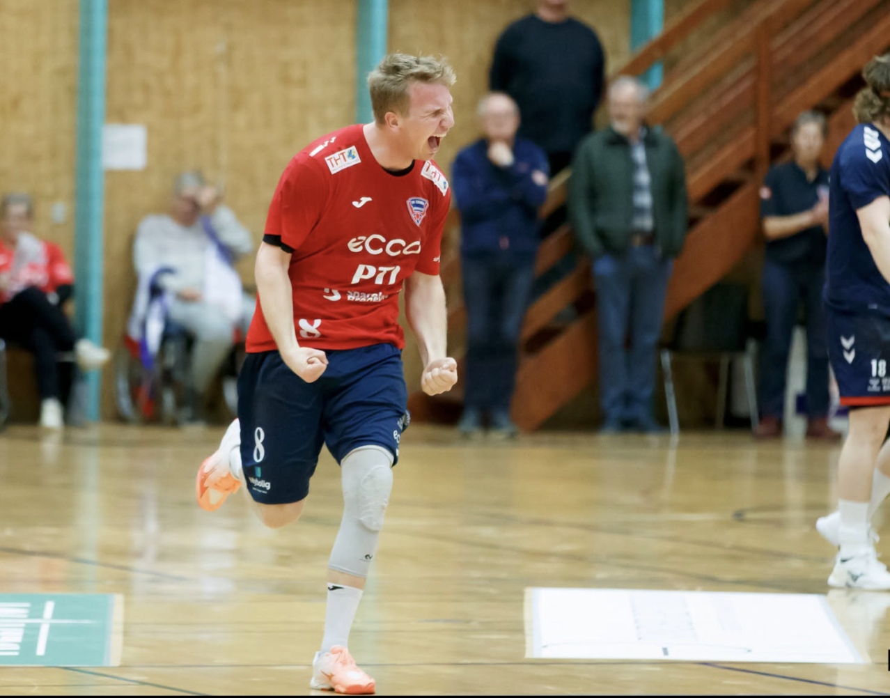 Humle: Fedt at spille håndbold for tiden
